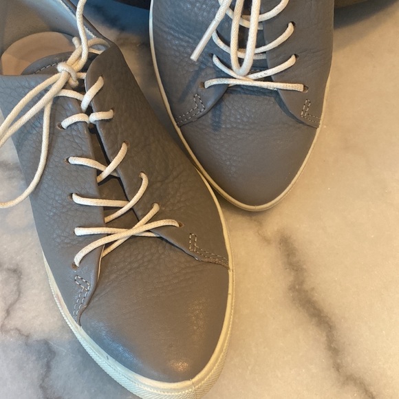 Ecco Grey Leather Lace Up - Picture 2 of 3